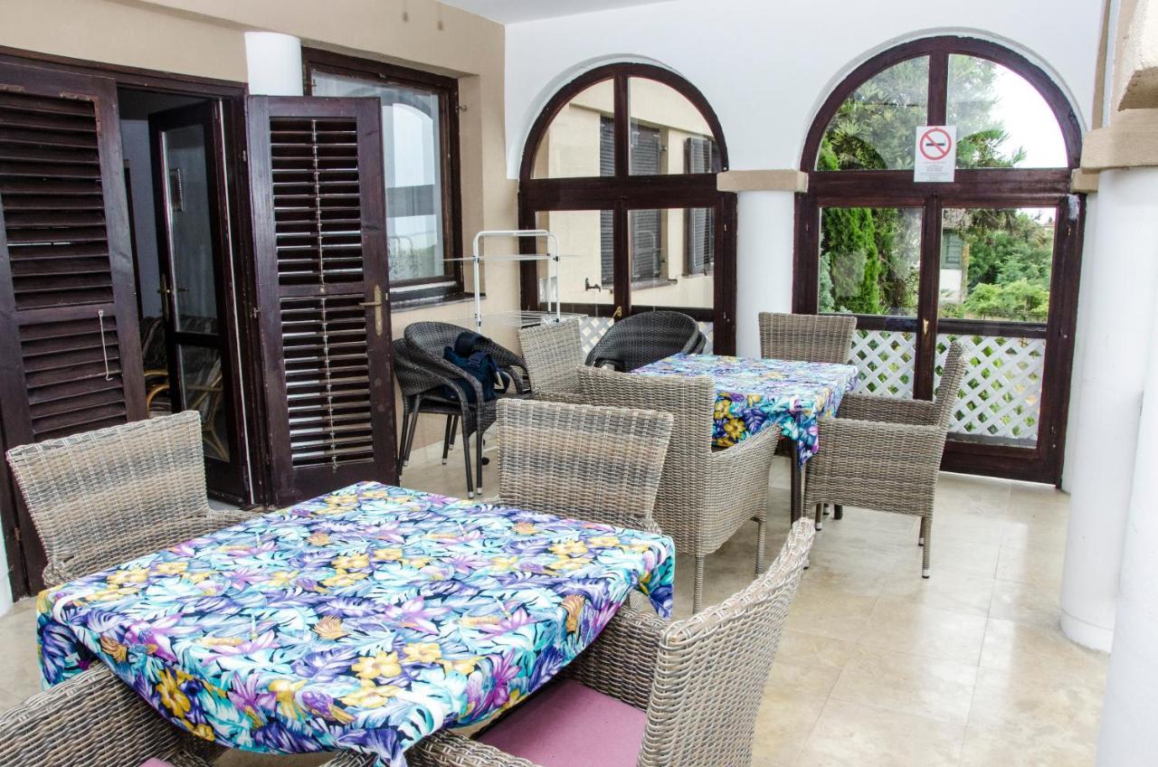 Pigál Panzió Acomodação com café da manhã Badacsonyörs Exterior foto